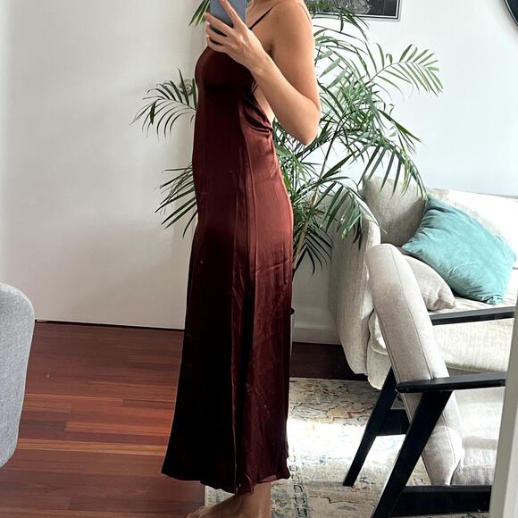 Reformation Melina Silk Maxi Dress Mahogany Brown Open Back Size 2 - Picture 4 of 9
